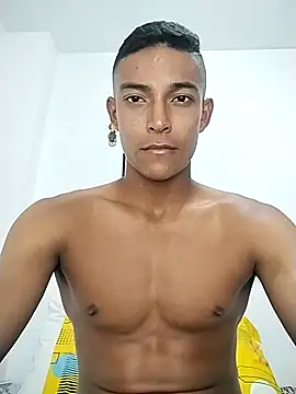 Demiansteven2 online show from 28, 2, 2025