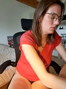 SpiceLea online show from 14, 3, 2025