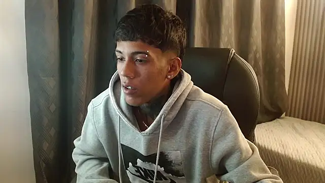 Snapshot of Alan_Cute18 chatting on 28, 2, 2026 Alan Cute18 online show from 28, 2, 2026