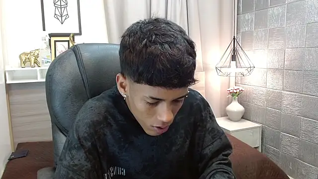 Snapshot of Alan_Cute18 chatting on 2, 3, 2026 Alan Cute18 online show from 2, 3, 2026