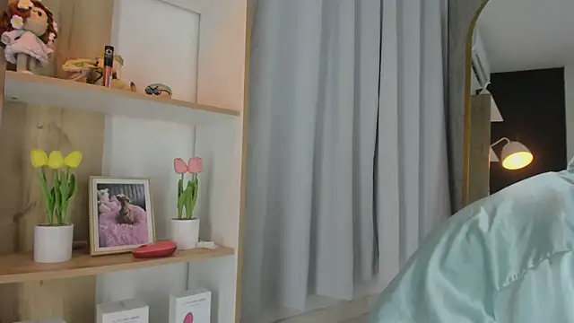 Angelbae- online show from 9, 3, 2025