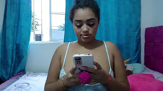 kiara milf  online show from 3, 1, 2025