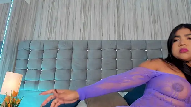 Poacahontasfg online show from 27, 10, 2025