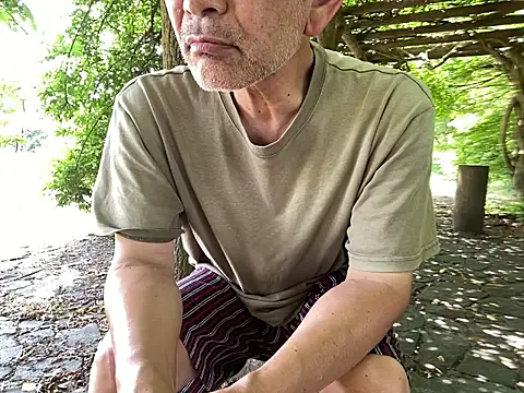 Snapshot of ge3noxxx chatting on 19, 6, 2026 ge3noxxx online show from 19, 6, 2026