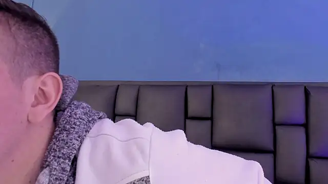 MikaelSlow online show from 11, 11, 2025