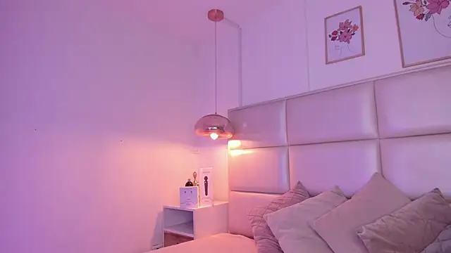 Snapshot of Aily_Yozuko chatting on 20, 3, 2025 Aily Yozuko online show from 20, 3, 2025