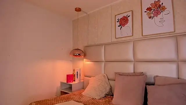 Snapshot of Aily_Yozuko chatting on 20, 9, 2025 Aily Yozuko online show from 20, 9, 2025