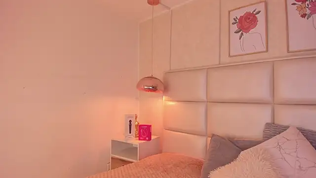 Snapshot of Aily_Yozuko chatting on 19, 2, 2026 Aily Yozuko online show from 19, 2, 2026