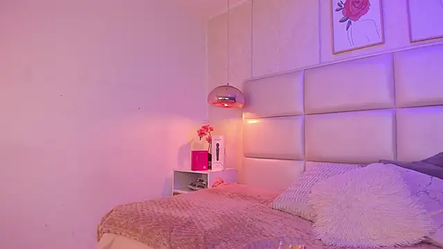 Aily Yozuko online show from 26, 4, 2026