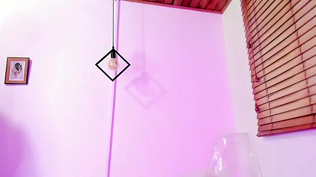 GENNESIS LOVE online show from 19, 12, 2025