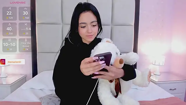 HannaClarrk  online show from 24, 12, 2024