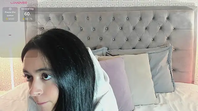 HannaClarrk  online show from 14, 1, 2026