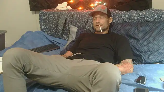 Snapshot of SoloMan2023 chatting on 23, 9, 2025 SoloMan2023 online show from 23, 9, 2025