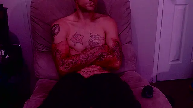 Snapshot of SoloMan2023 chatting on 1, 10, 2025 SoloMan2023 online show from 1, 10, 2025