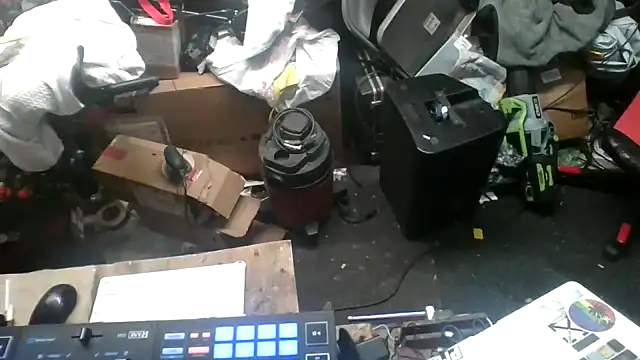 tongueispowerr6d9 online show from 8, 1, 2025