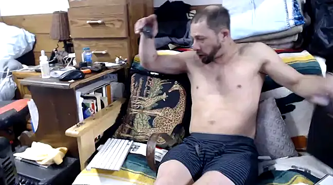 tongueispowerr6d9 online show from 12, 2, 2025