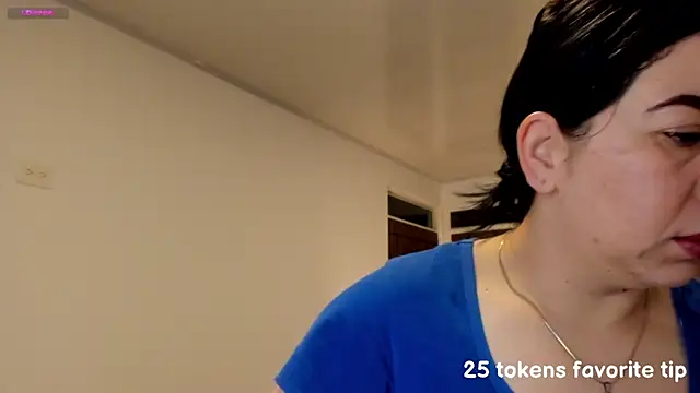 Snapshot of Im_coco chatting on 8, 2, 2025 Im coco online show from 8, 2, 2025