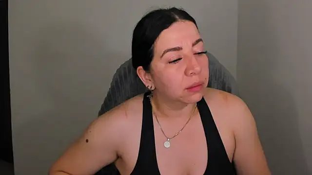 Snapshot of Im_coco chatting on 10, 10, 2025 Im coco online show from 10, 10, 2025