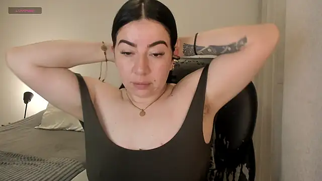 Snapshot of Im_coco chatting on 30, 11, 2025 Im coco online show from 30, 11, 2025