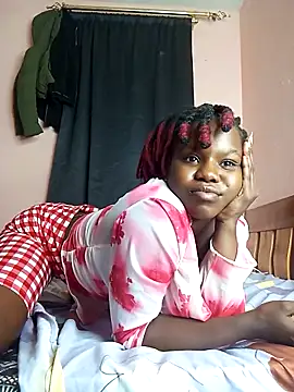 Snapshot of sweet_rozie chatting on 5, 5, 2026 sweet rozie online show from 5, 5, 2026