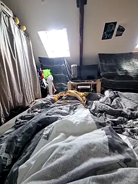 LoLa-69-X online show from 22, 9, 2025