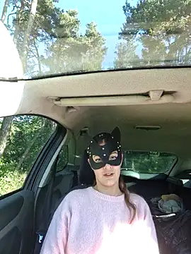 LoLa-69-X online show from 27, 9, 2025