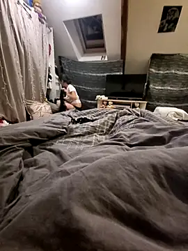 LoLa-69-X online show from 17, 12, 2025