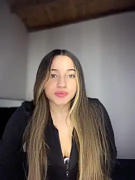 Snapshot of Sophie_spencer1 chatting on 27, 5, 2026 Sophie spencer1 online show from 27, 5, 2026