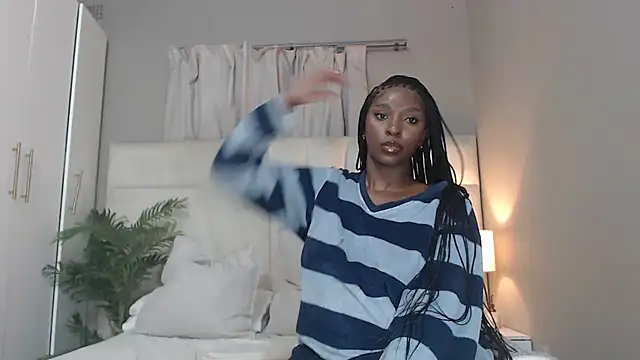 naughtyblackdolie online show from 22, 10, 2025