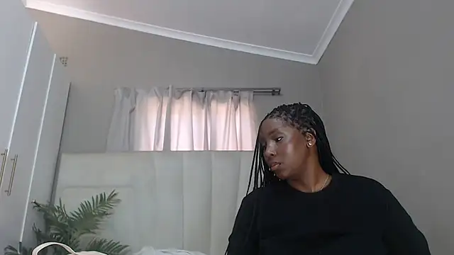 Snapshot of naughtyblackdolie chatting on 31, 5, 2026 naughtyblackdolie online show from 31, 5, 2026