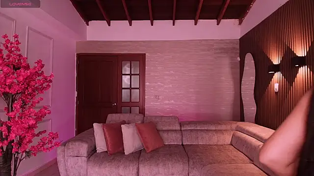 Anna parkker  online show from 21, 3, 2026