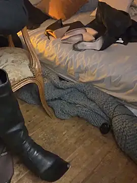 alexheels boots online show from 20, 2, 2025