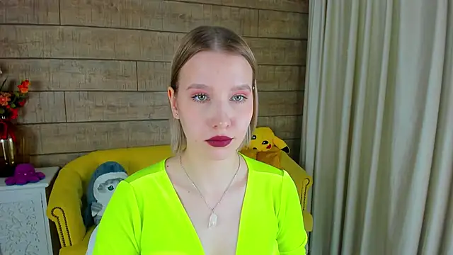 LiliLinn online show from 26, 2, 2025