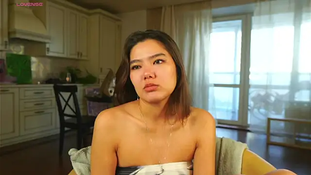 EmmaFisherf online show from 17, 4, 2026