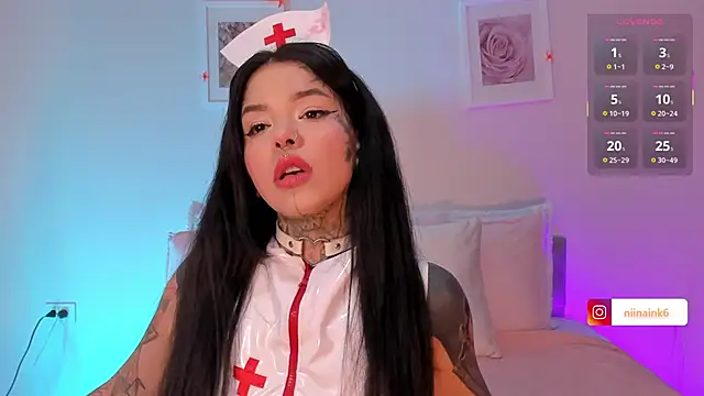 NinaInk online show from 26, 10, 2025