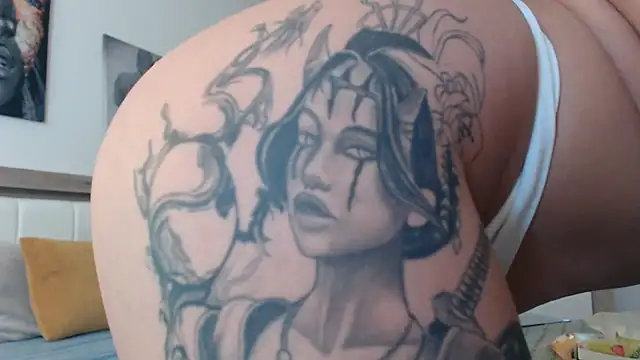 Snapshot of LaylaCruzRose chatting on 24, 1, 2025 LaylaCruzRose online show from 24, 1, 2025