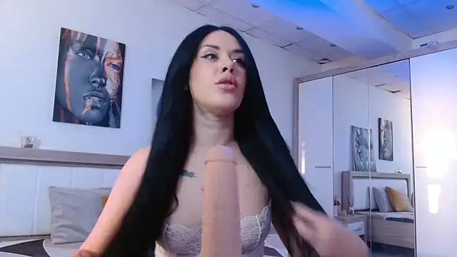 Snapshot of LaylaCruzRose chatting on 10, 2, 2025 LaylaCruzRose online show from 10, 2, 2025