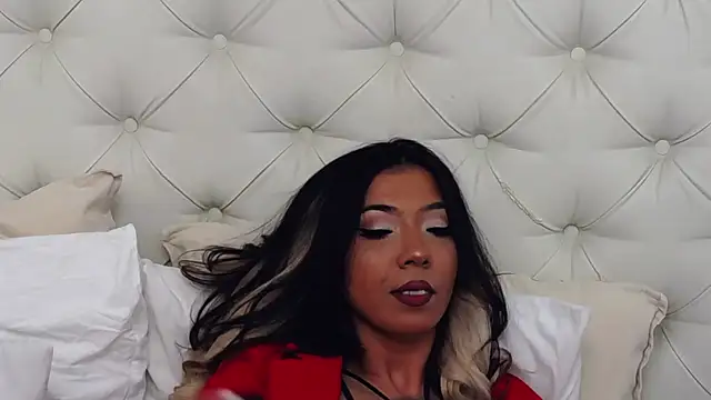 KiaraDevlynn online show from 11, 12, 2024