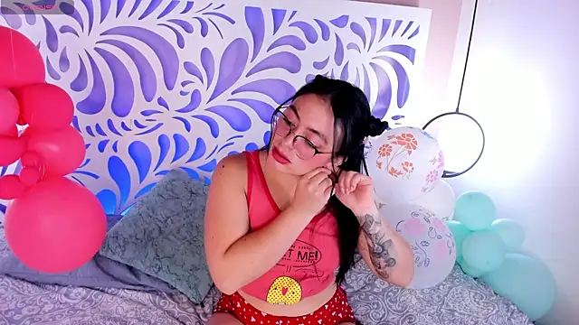 deep sunset1 online show from 16, 4, 2026