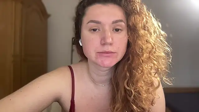 Snapshot of Foxy_and_classy chatting on 23, 2, 2026 Foxy and classy online show from 23, 2, 2026