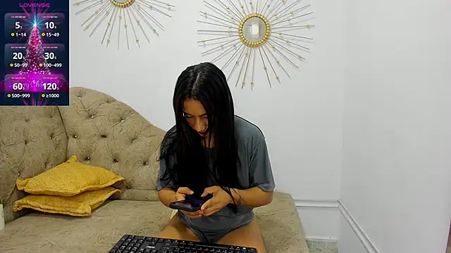 Snapshot of Valeria_Fitness chatting on 21, 12, 2024 Valeria Fitness online show from 21, 12, 2024