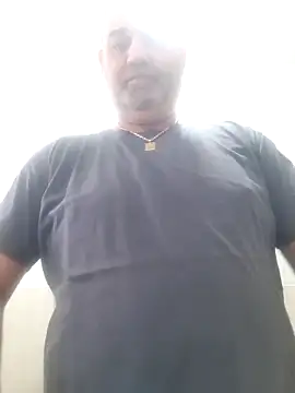 Snapshot of your_man85 chatting on 21, 12, 2025 your man85 online show from 21, 12, 2025