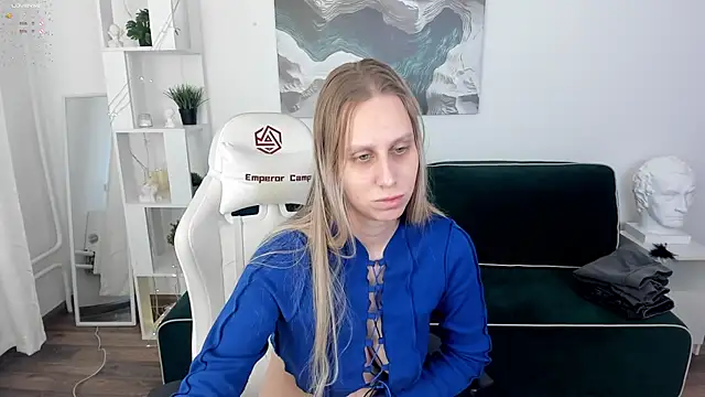 miissblonde online show from 17, 3, 2025