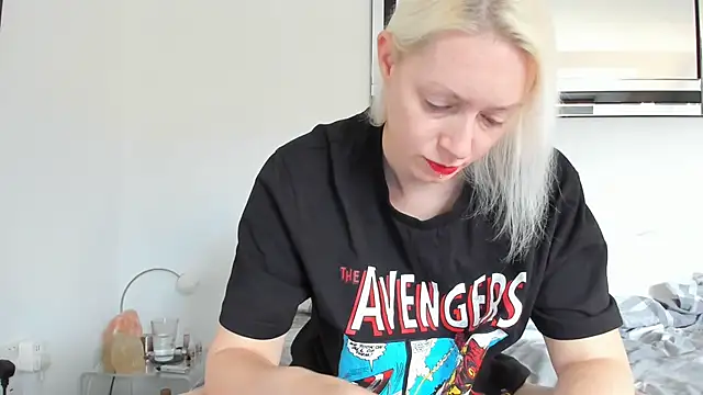 BetterThanYourEx69 online show from 8, 11, 2025