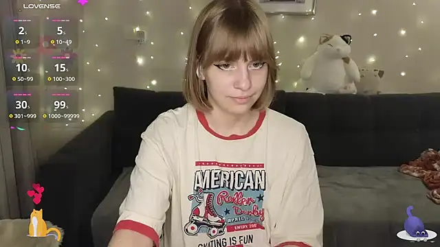 Snapshot of HermioneHHH chatting on 10, 1, 2025 HermioneHHH online show from 10, 1, 2025