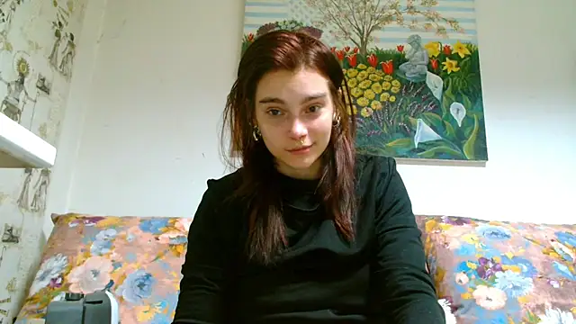 Snapshot of Sophie_Bell chatting on 23, 2, 2025 Sophie Bell online show from 23, 2, 2025