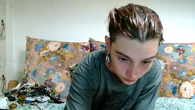 Snapshot of Sophie_Bell chatting on 29, 6, 2026 Sophie Bell online show from 29, 6, 2026