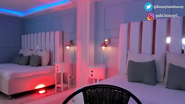 gabi bunny online show from 31, 10, 2025