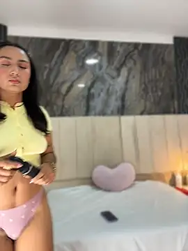 Snapshot of lia_sofiia chatting on 11, 7, 2026 lia sofiia online show from 11, 7, 2026