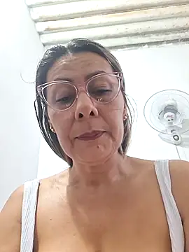 Mia-funny20 online show from 11, 2, 2026